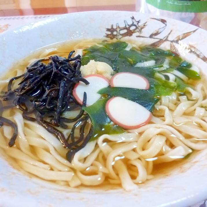 防災食！わかめうどん★常備菜ひじきとおろし生姜♪